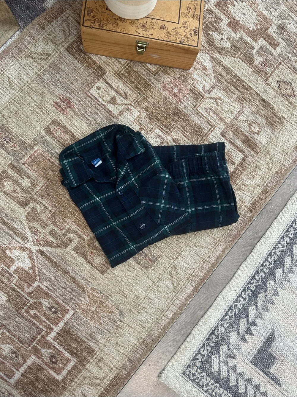 Old Navy Navy Green Plaid Kids Pajama Set Gender-Neutral Button-Front Size Mediu